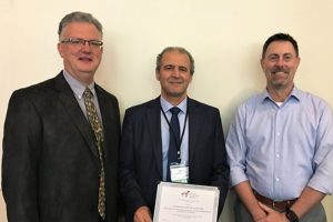 Azizi Tnibar vétérinaire Etats unis