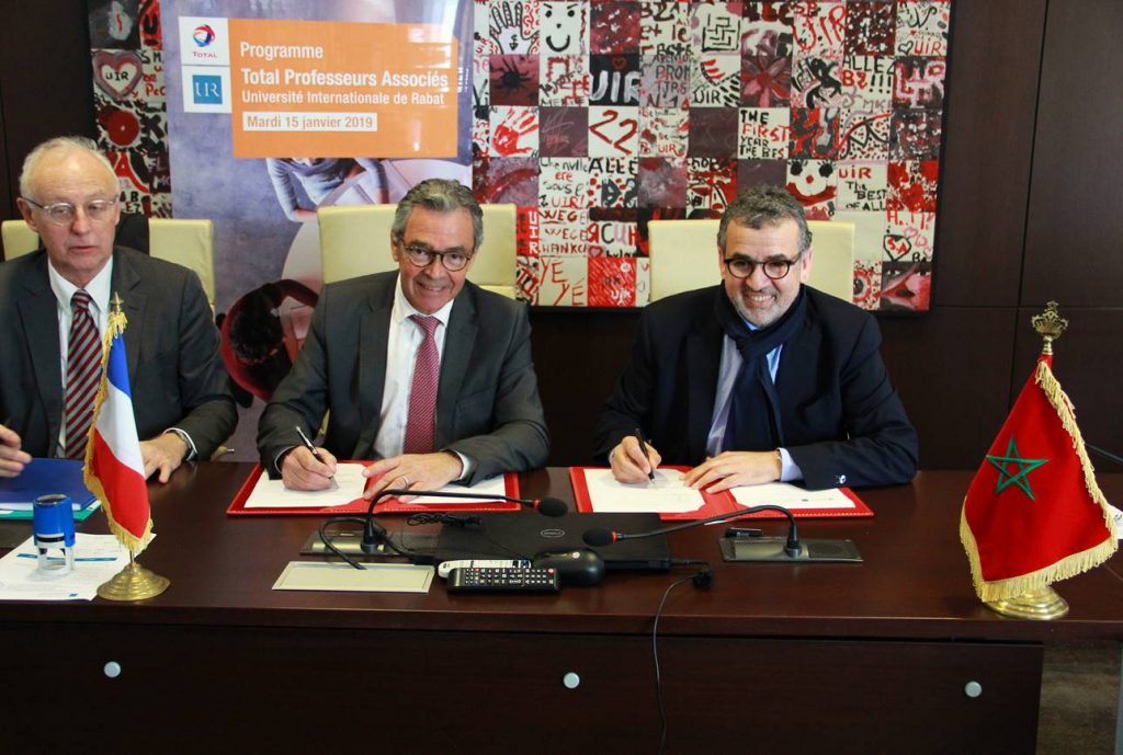 Total Professeurs Associés arrive à l'UIR 1 total uir