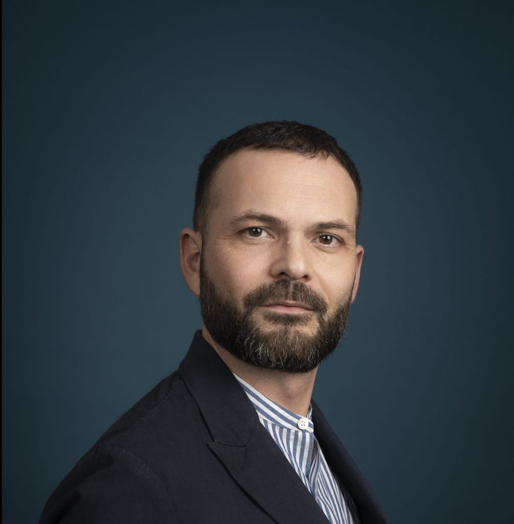 Portrait Rémi Bonhomme HD scaled e1581933397729