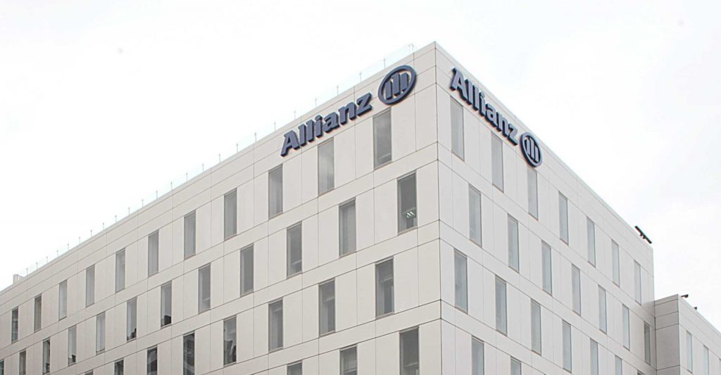 Baromètre des risques d’Allianz 2023 : la cyberdélinquance et l’interruption d’activité en tête 1 Allianz