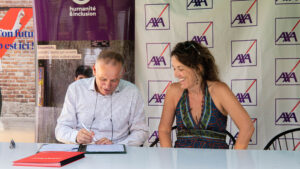 Axa