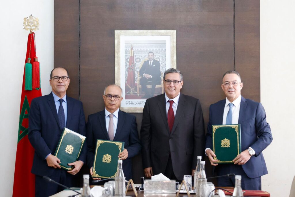 🚨Gouvernement / CDG : signature d'une convention pour la mise à niveau de 6 stades de football et la construction d’un nouveau stade 1 cdg coupe du monde football