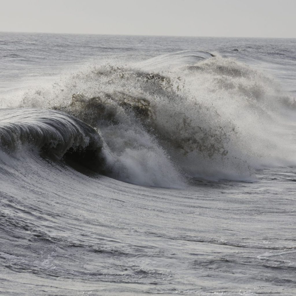 vagues dangereuses mer