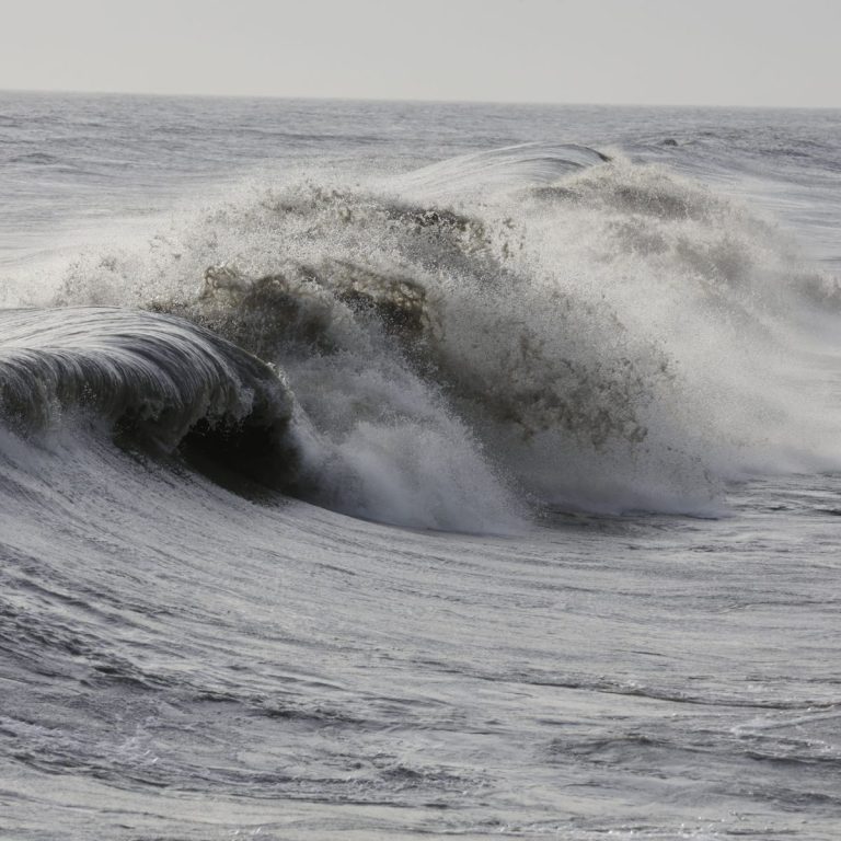 vagues dangereuses mer