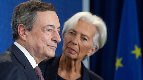 Lagarde, de la BCE, fait froncer les sourcils aux marchés, tandis que Draghi les fait sourire (Etude) 1 Dragui