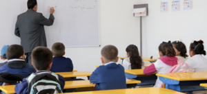 écoles pionnières scolarisation fille oriental