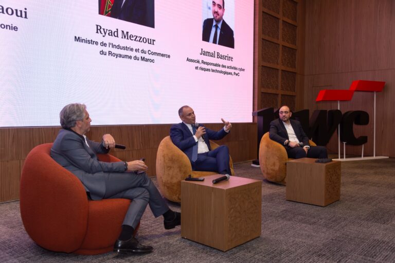 VISUEL - PWC